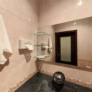 Гостиница Бел Отель Белореченск Номер люкс-6