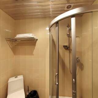 Гостиница Бел Отель Белореченск Номер стандарт с 1 двуспальной кроватью-3